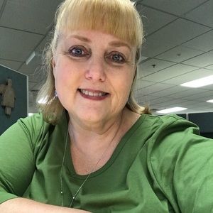 Meet your Posher, Betsy